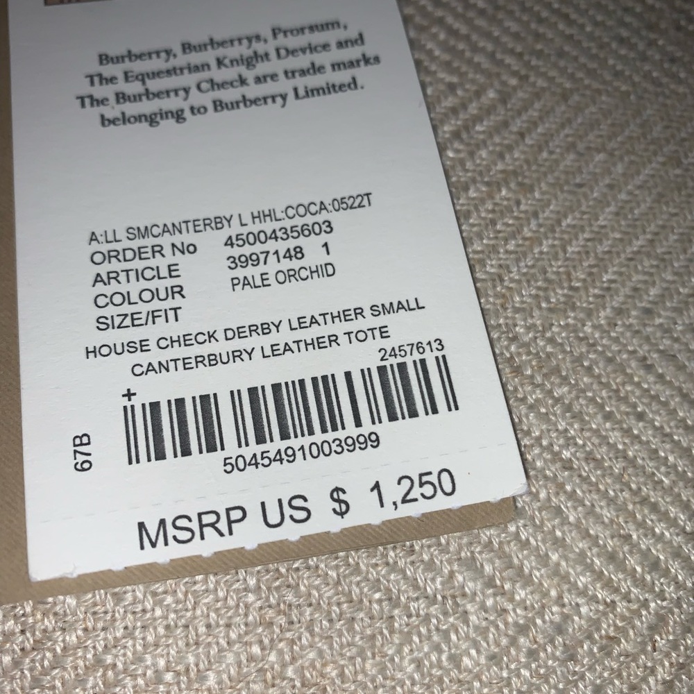 Burberry soft pink bag, comes new with tags never worn